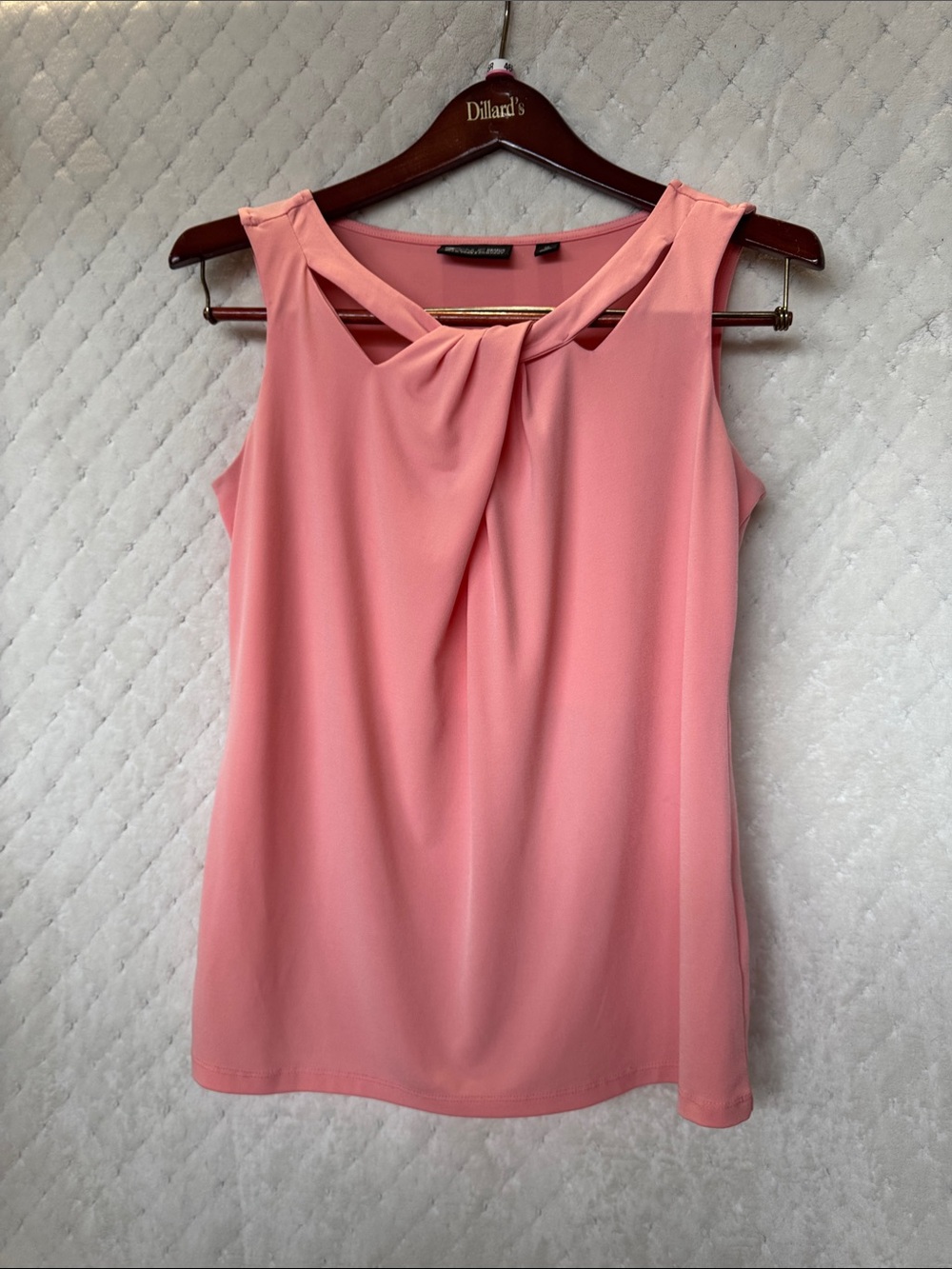 Sleeveless Twist-Front Camisole in Soft Pink - Picture 2 of 8